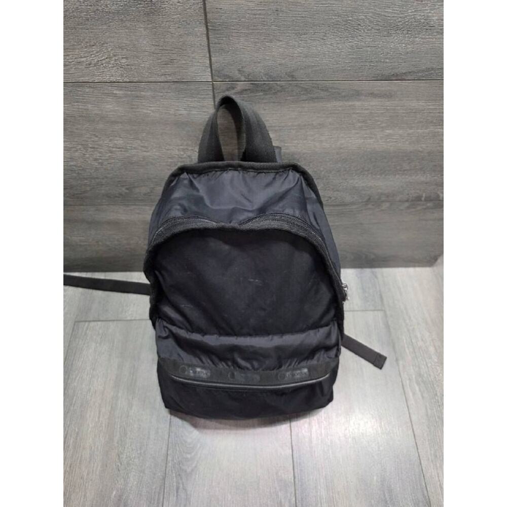 Lesportsac ROUTE BACKPACK nylon zip up large Black B000686 - Picture 2 of 9